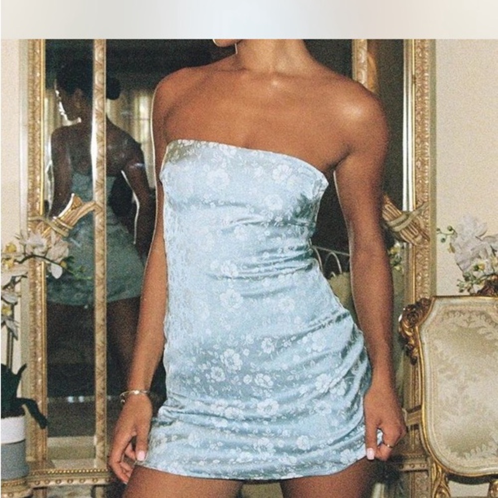 Princess Polly Dress. homecomming or cocktail length.